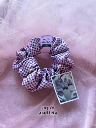 CZARNE JAGÓDKI Scrunchie 100% jedwab z upcyclingu