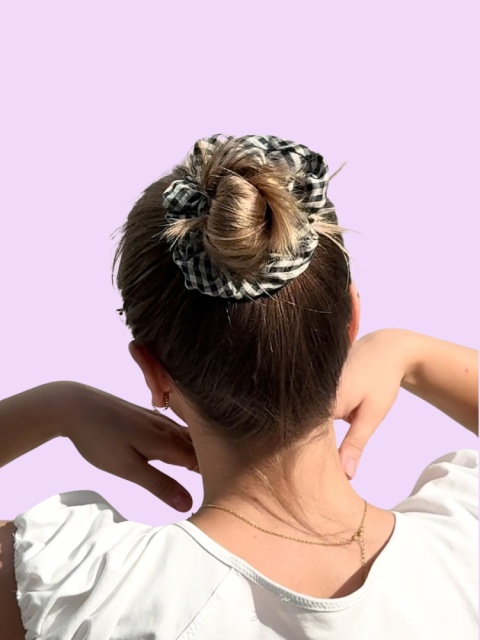 CLUELESS Scrunchie 100% jedwab z upcyclingu