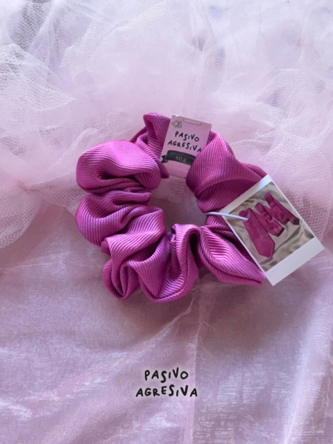 PIWONIA Scrunchie 100% jedwab z upcyclingu